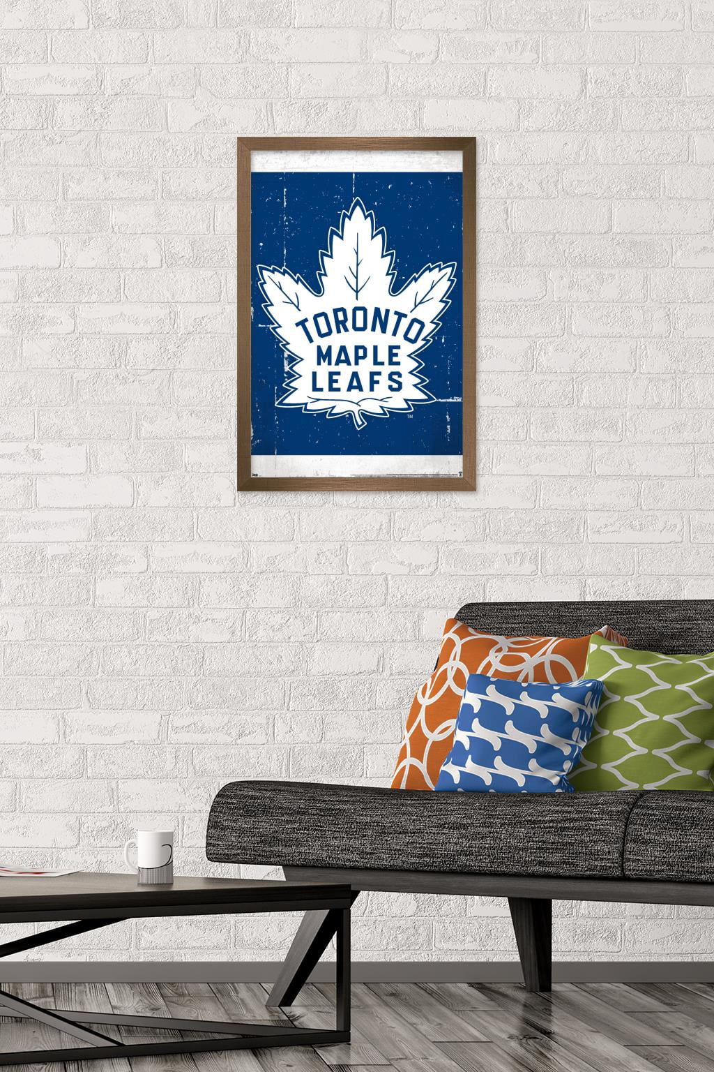 NHL Toronto Maple Leafs - Retro Logo 16 Wall Poster, 14.725" x 22.375", Framed