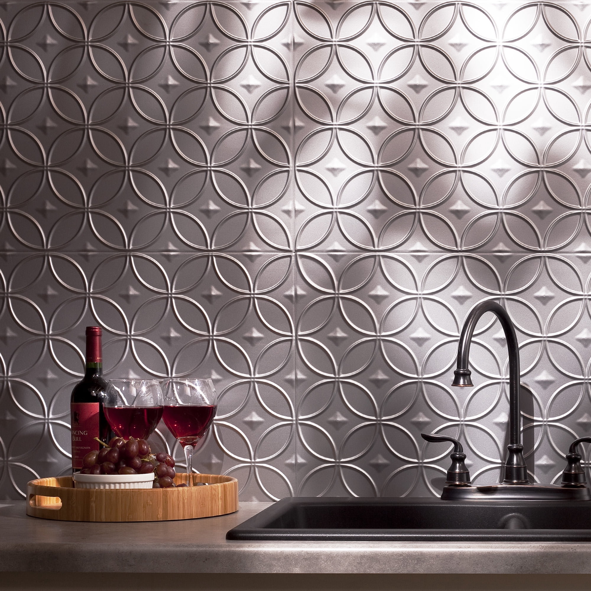 FASÄDE Rings Decorative Vinyl Backsplash 15 sq ft Kit in Argent Silver