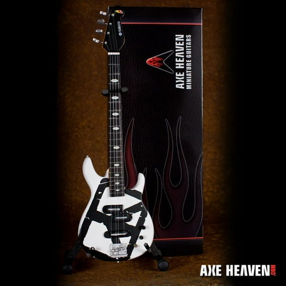 Axe Heaven Michael Anthony Chickenfoot White Mini Bass Guitar MA-327