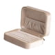thumbnail image 4 of Caja de joyería de viaje Joya de terciopelo Organizador de estuche de almacenamiento portátil Regalo de Navidad para collares Pendientes Anillos de ta Beige, 4 of 9