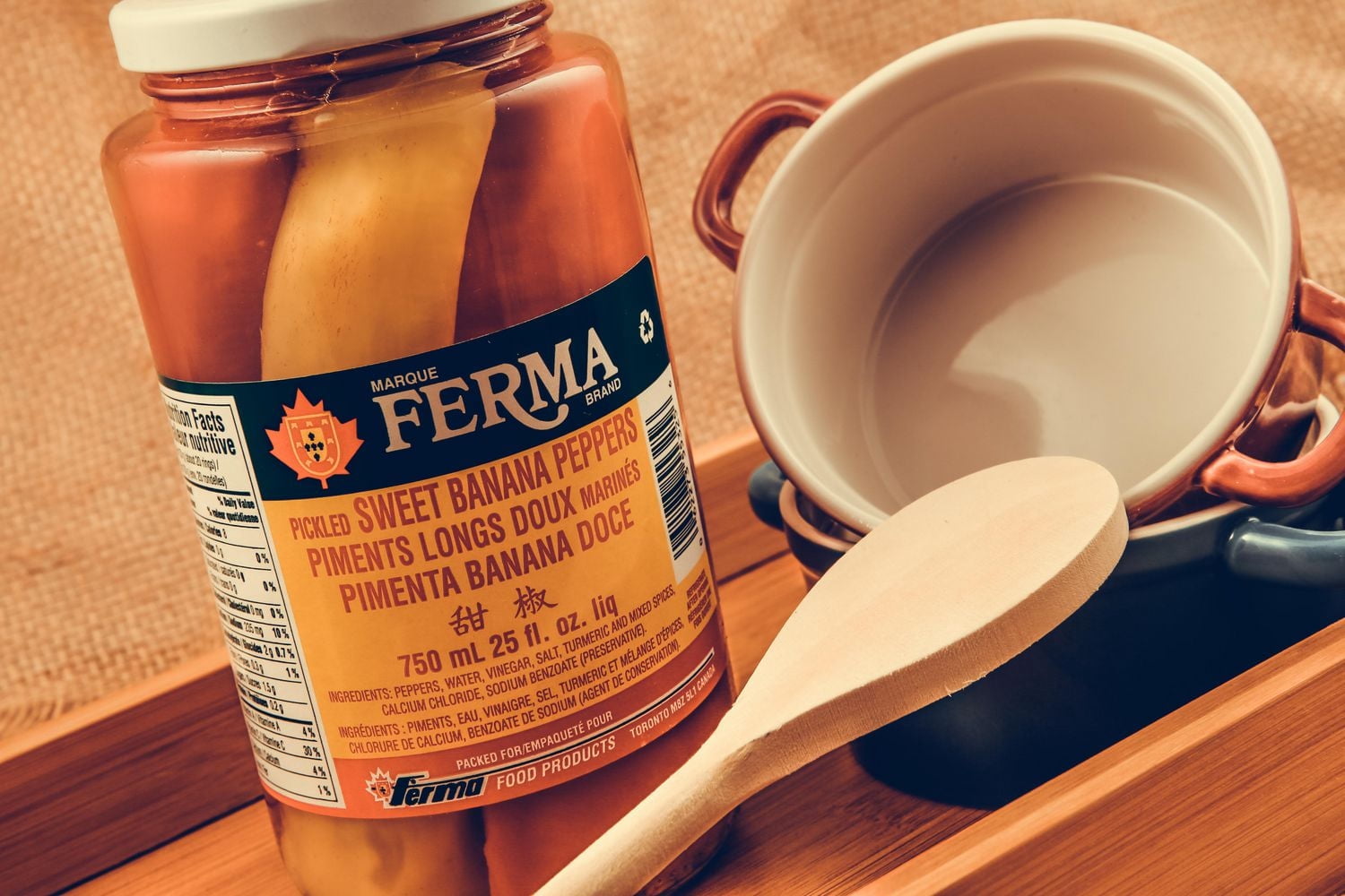 Ferma Pickled Sweet Banana Peppers