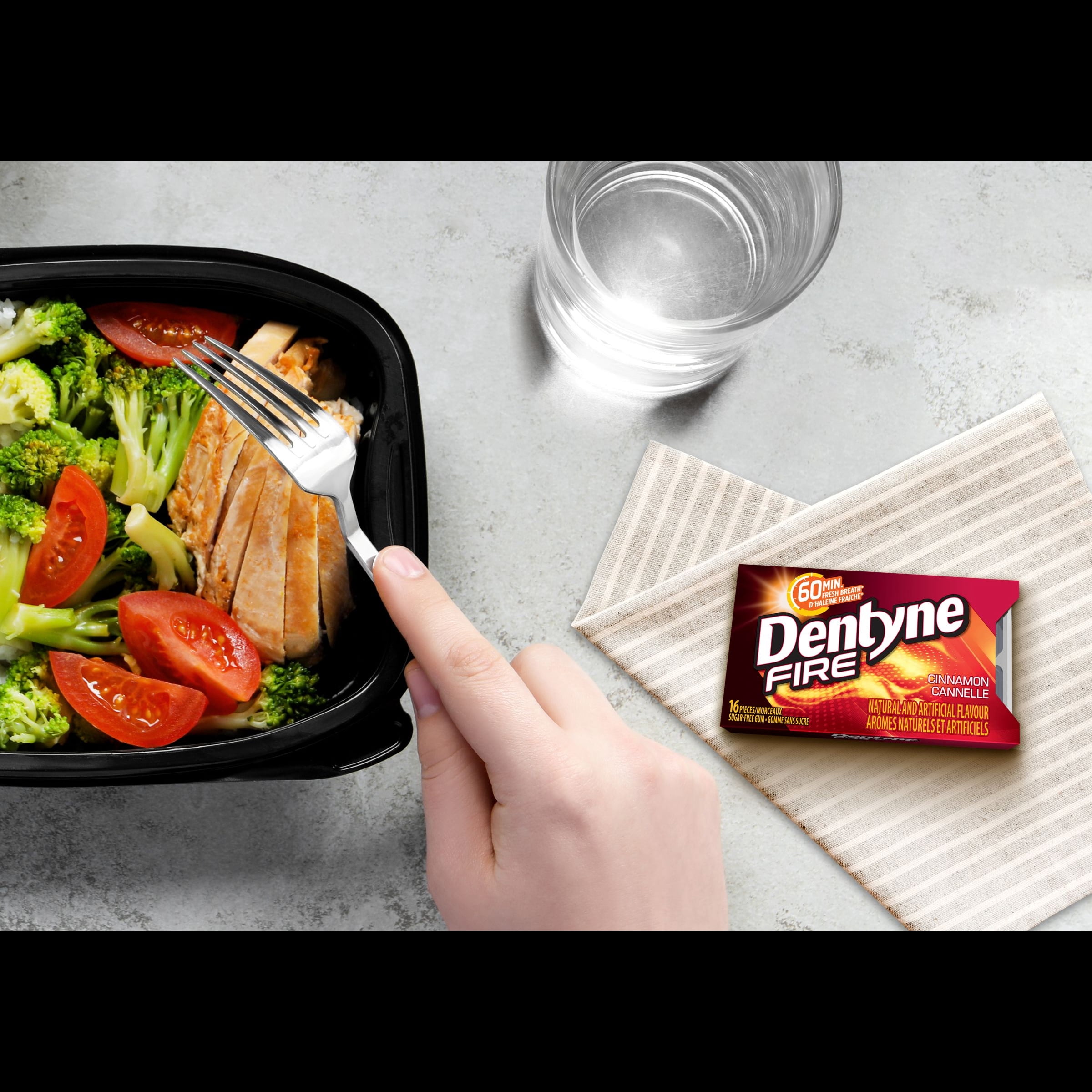 Dentyne Fire, Gomme sans sucre cannelle, paquet de 4 (64 pièces)