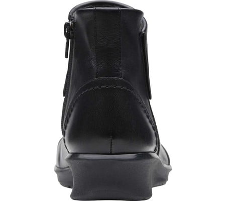 clarks hope track ankle boot