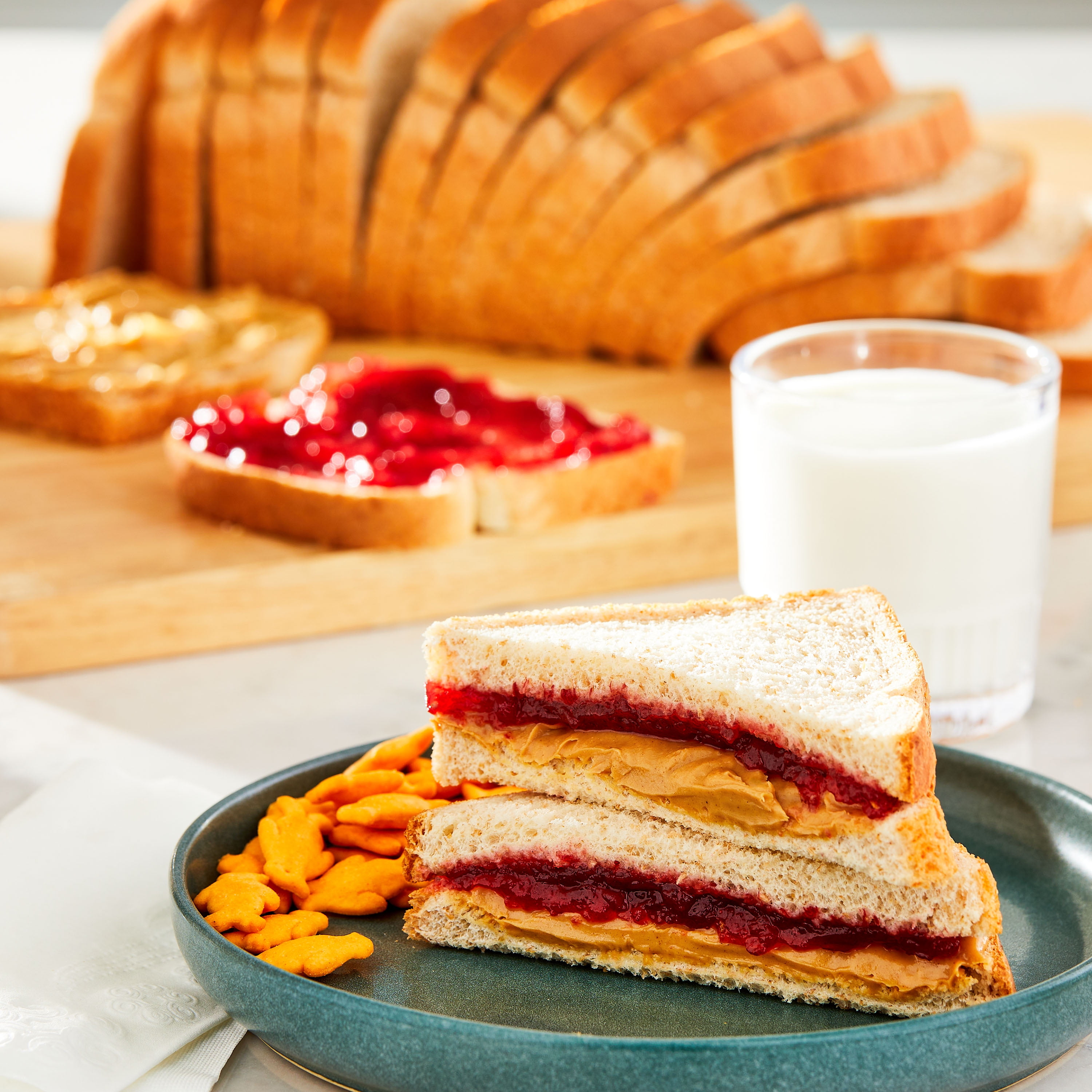 Great Value Round Top Wheat Bread, 20 oz
