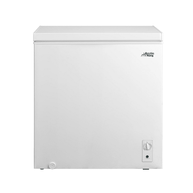 Arctic King 7.0 Cu. ft. 30.3" Chest Freezer
