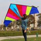 thumbnail image 4 of Colorido Delta Kite Triangle Kite Cuerda con Cola Windsock Grande para Deportes de Juguete Al Aire Libre Playa Adultos Macarena cometa triangulo, 4 of 8