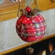 Northlight 7,25" Ornement de Boule de Noël à Carreaux Rouges avec Cloche Rustique – image 2 sur 3