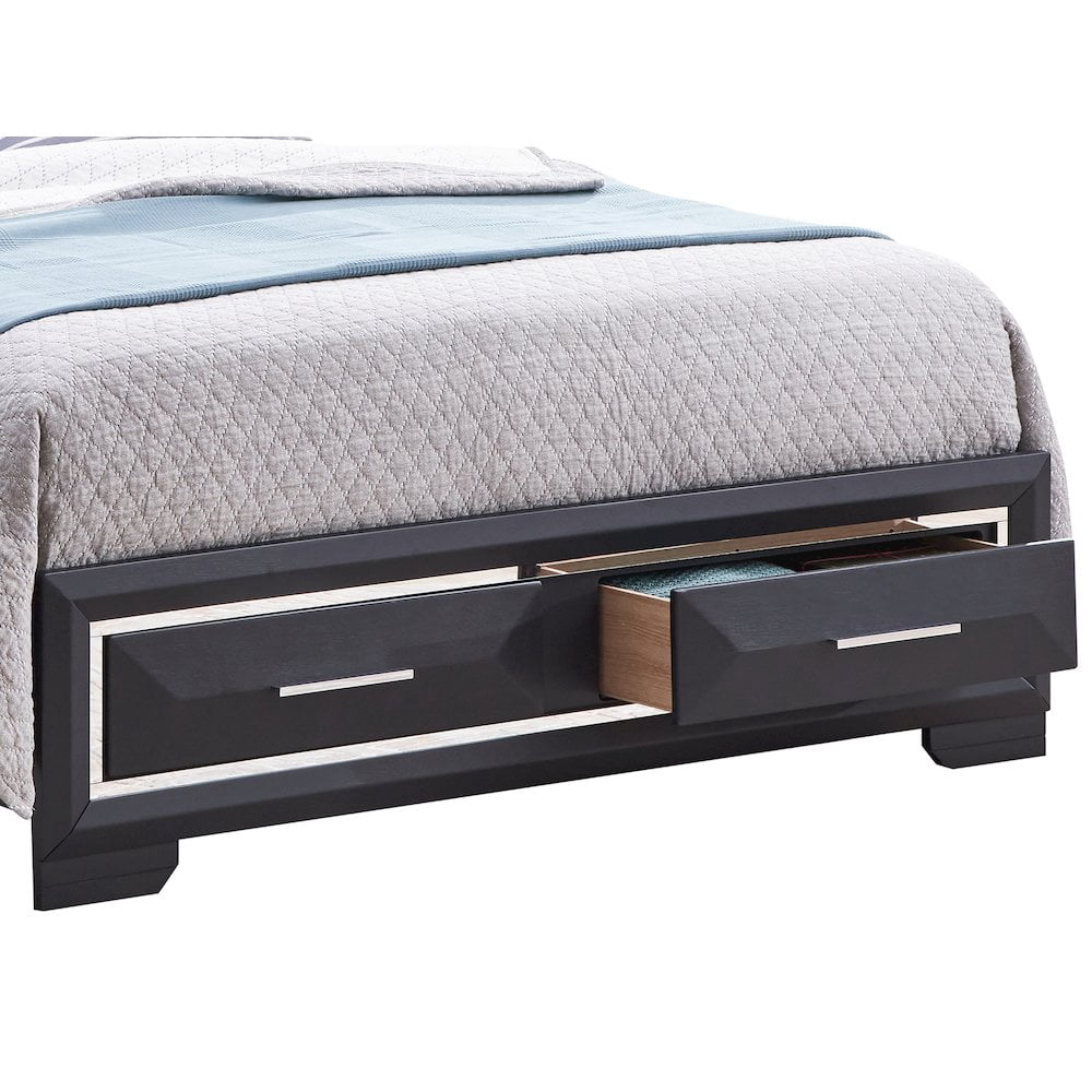 Glory Furniture Liverpool Queen Bed in Black Color