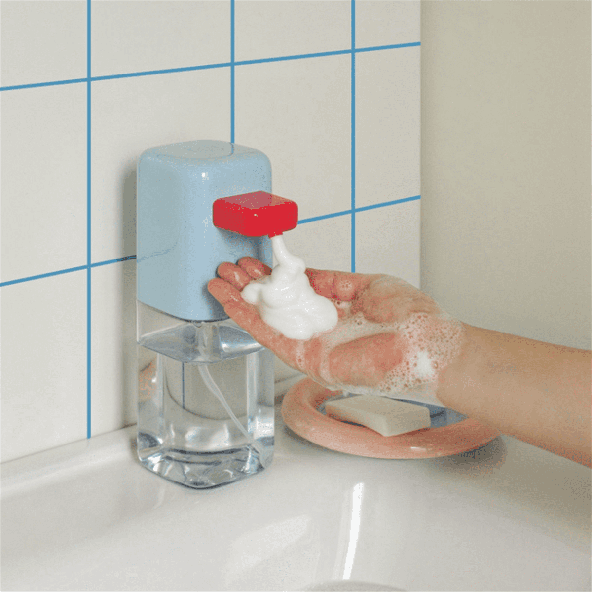 Automatic Inductive Soap Dispenser Foam Washing Phone Smart Hand Washing Soap Dispenser Alcohol Disp ABS