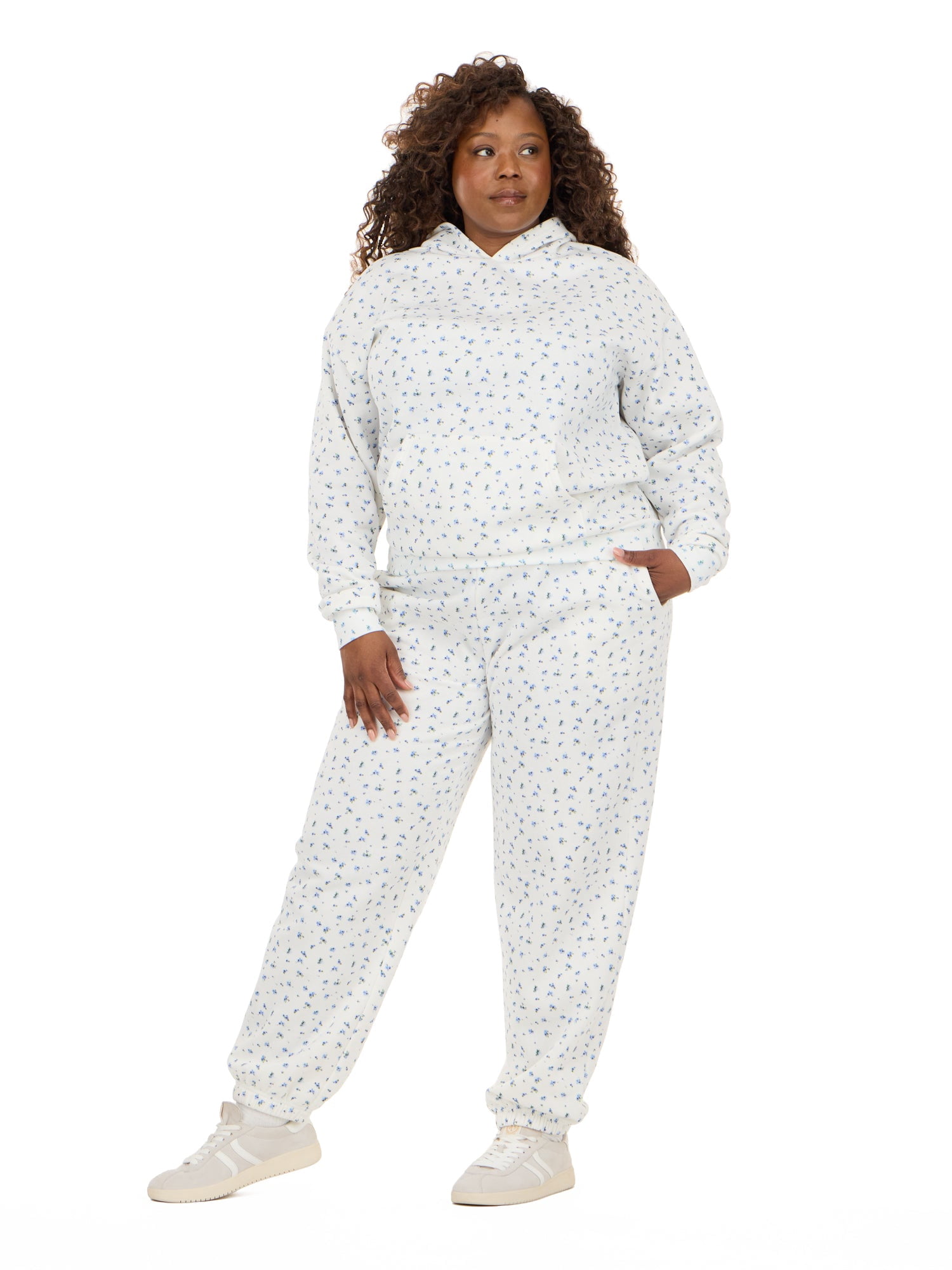 Forever 21 Women's and Women's Plus Americana Fleece Jogger Sweatpants, Sizes XXS-4X