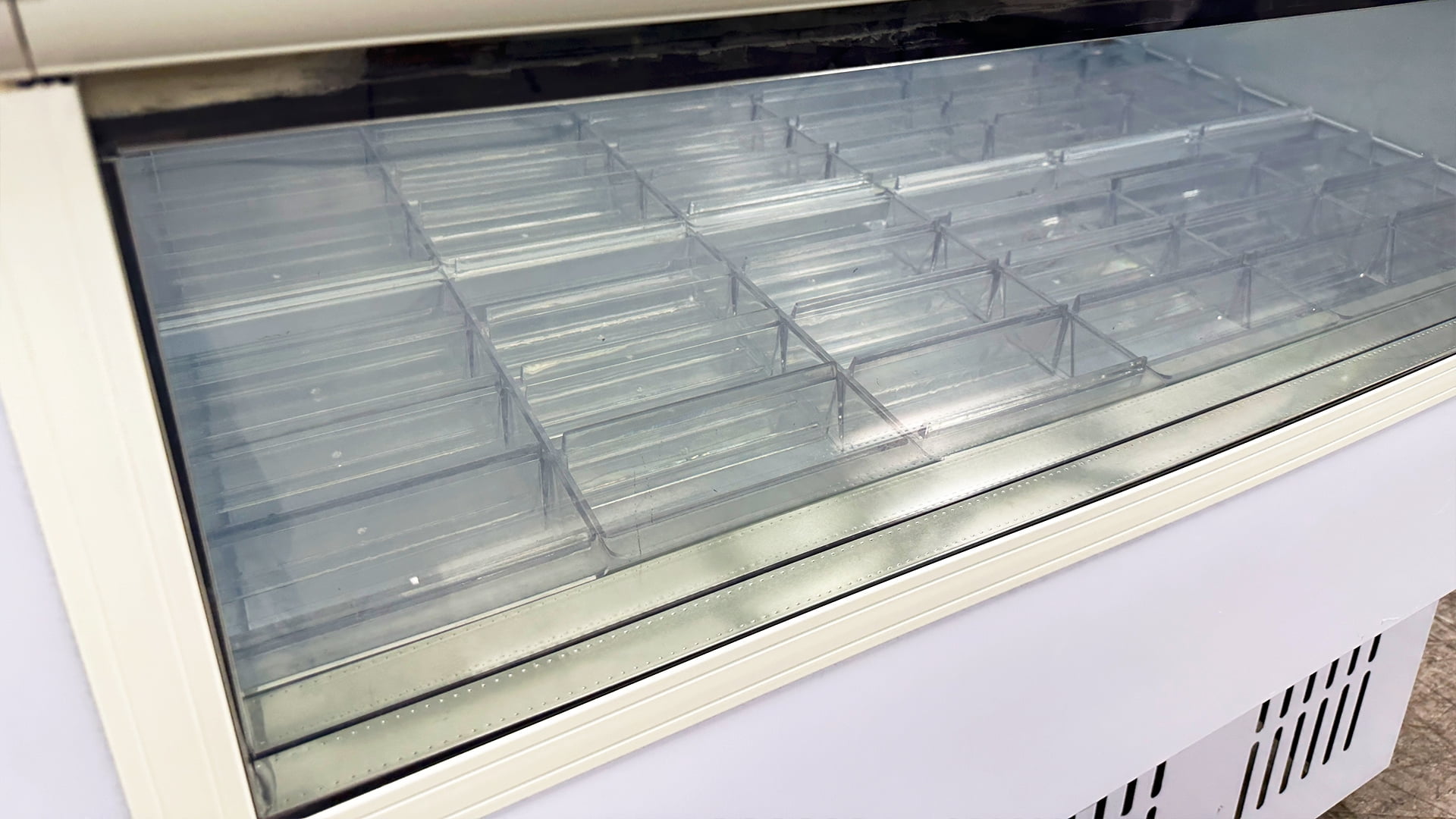 46.5 in. Commercial Ice Cream Display Popsicle Freezer 13 Cu. ft.