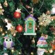 thumbnail image 5 of Colgante de resina navideña para árbol de Navidad, adornos colgantes de alce y Papá Noel, decoración de árbol de Navidad, regalo de vacaciones, 6 uds., 5 of 8