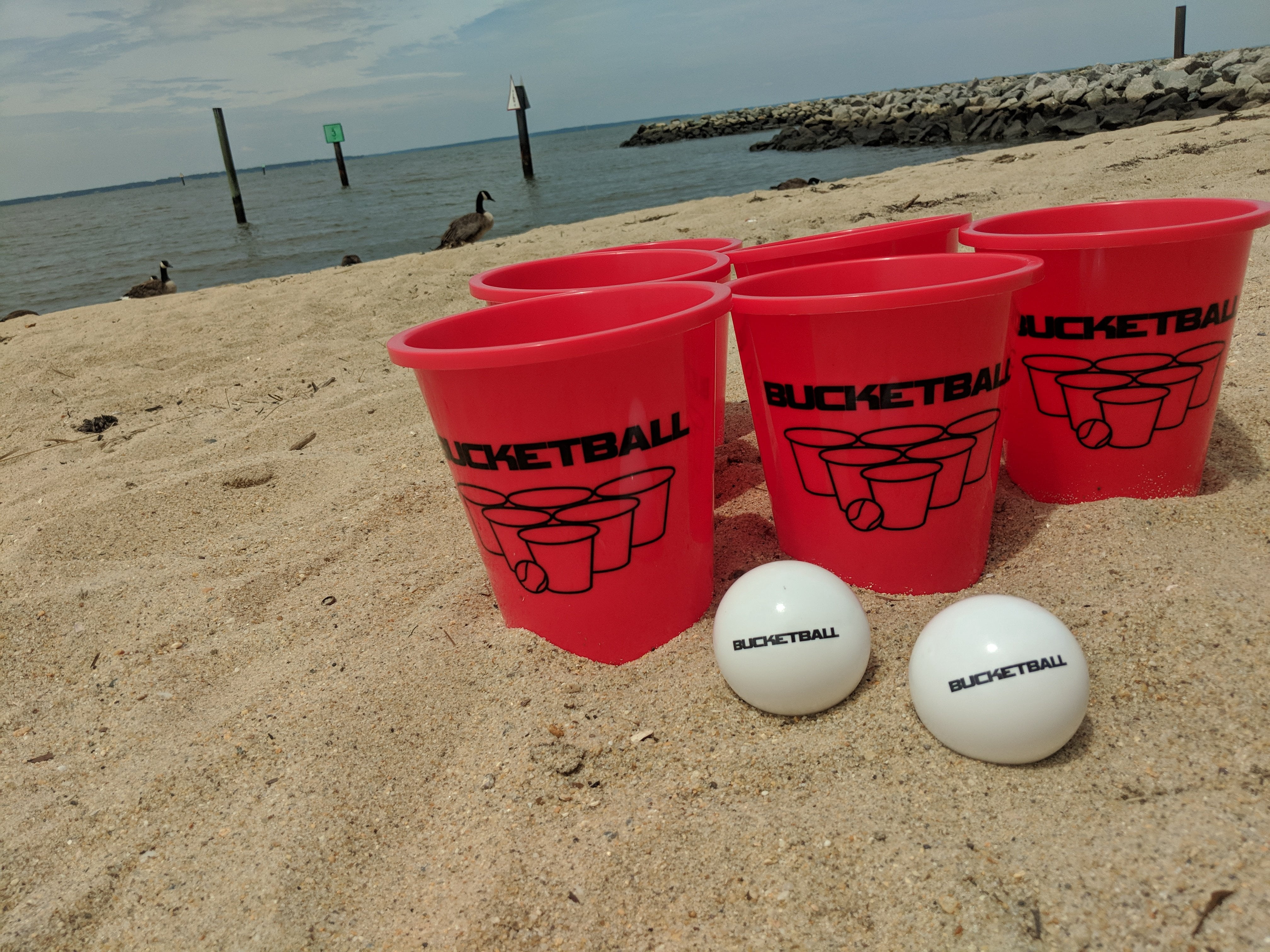 BucketBall™ - Giant Beer Pong™ Edition - Starter Pack