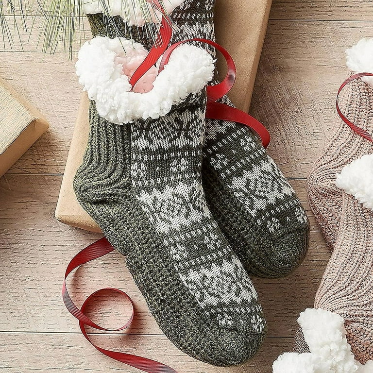 MUK LUKS of Aloe Infused Ankle Cabin Socks One Pair 