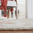 thumbnail image 4 of SAFAVIEH Micro-Loop Raschelle Floral Runner Rug, Silver/Red, 2'3" x 7', 4 of 8