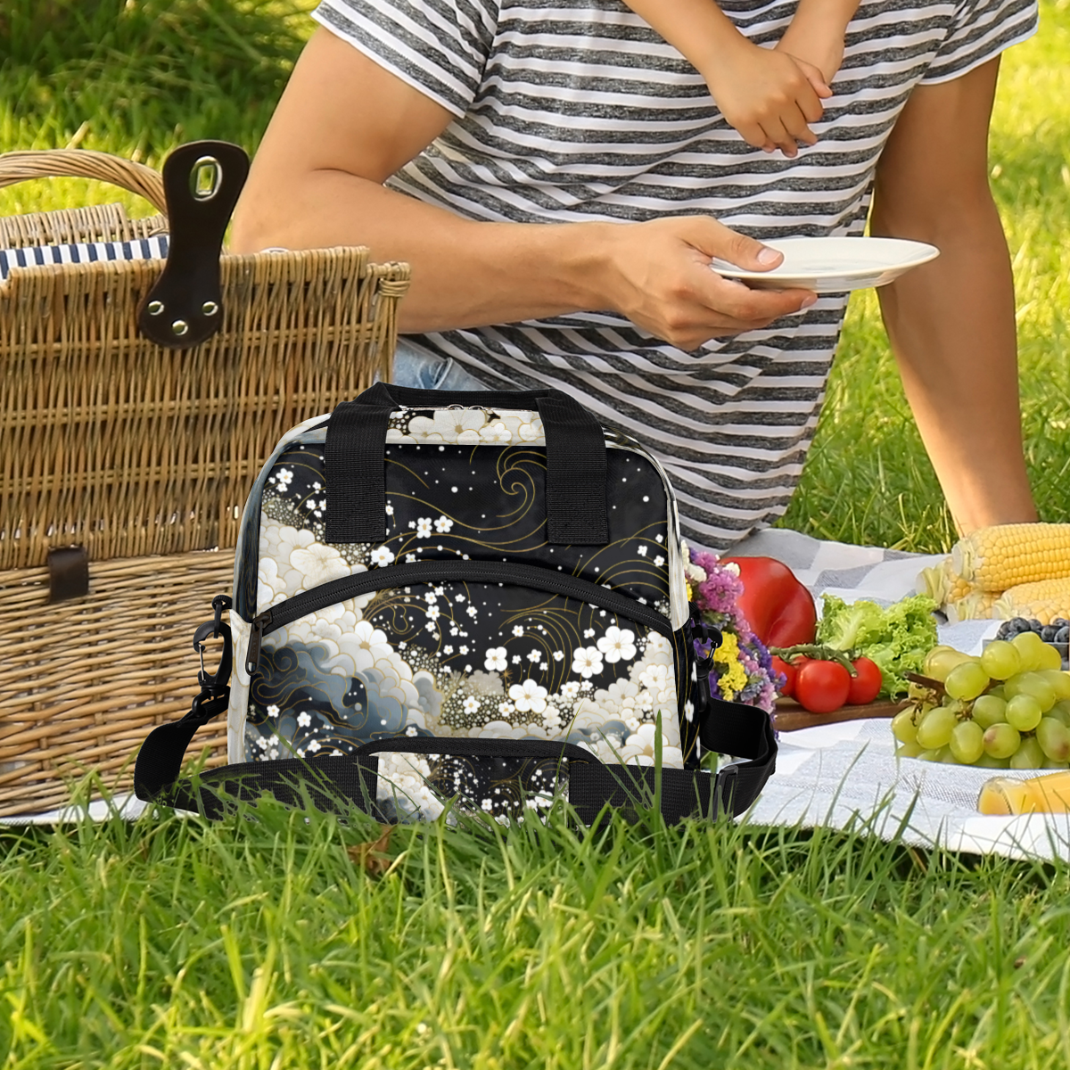 Herdesigns Floral Black White Insulated Lunch Bag for Women Men Adults Large Reusable Lunch Box Flowers Leakproof Cooler Tote Bags with Adjustable Shoulder Strap