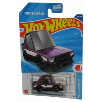 Hot Wheels Nissan Skyline HT 2000Gt-X HW J-Imports Diecast Car