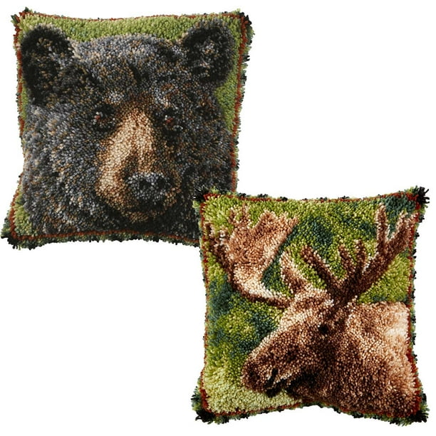 Northwoods Bear & Moose Pillows Latch Hook Kit