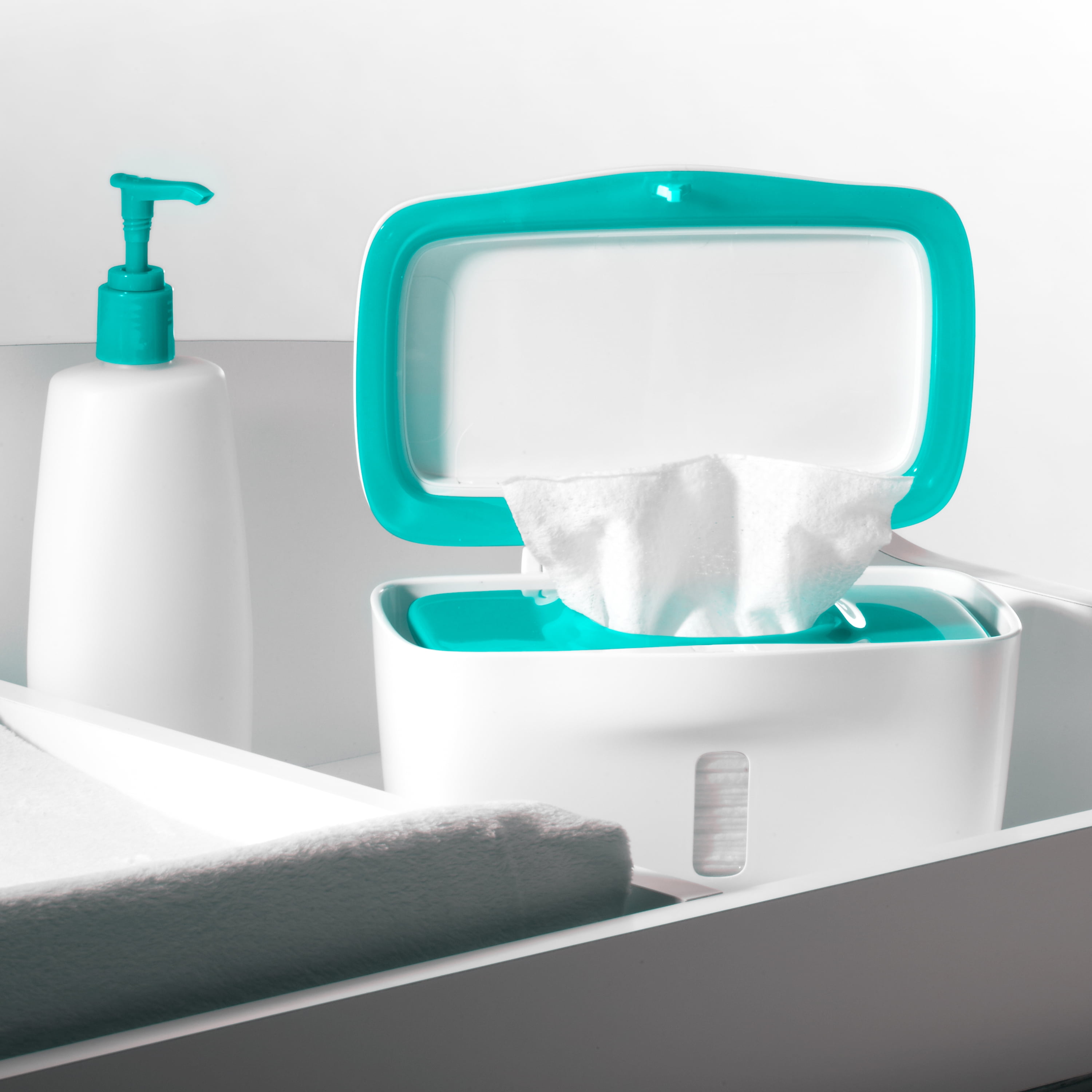 OXO Tot Perfect Pull Wipes Dispenser, Teal