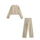 thumbnail image 4 of HH TRAF Chic - Conjunto de 2 piezas de chaqueta vaquera corta con estampado animal para mujer, cintura alta retro, decoración con cremallera, pantalones ajustados para mujer, 4 of 5