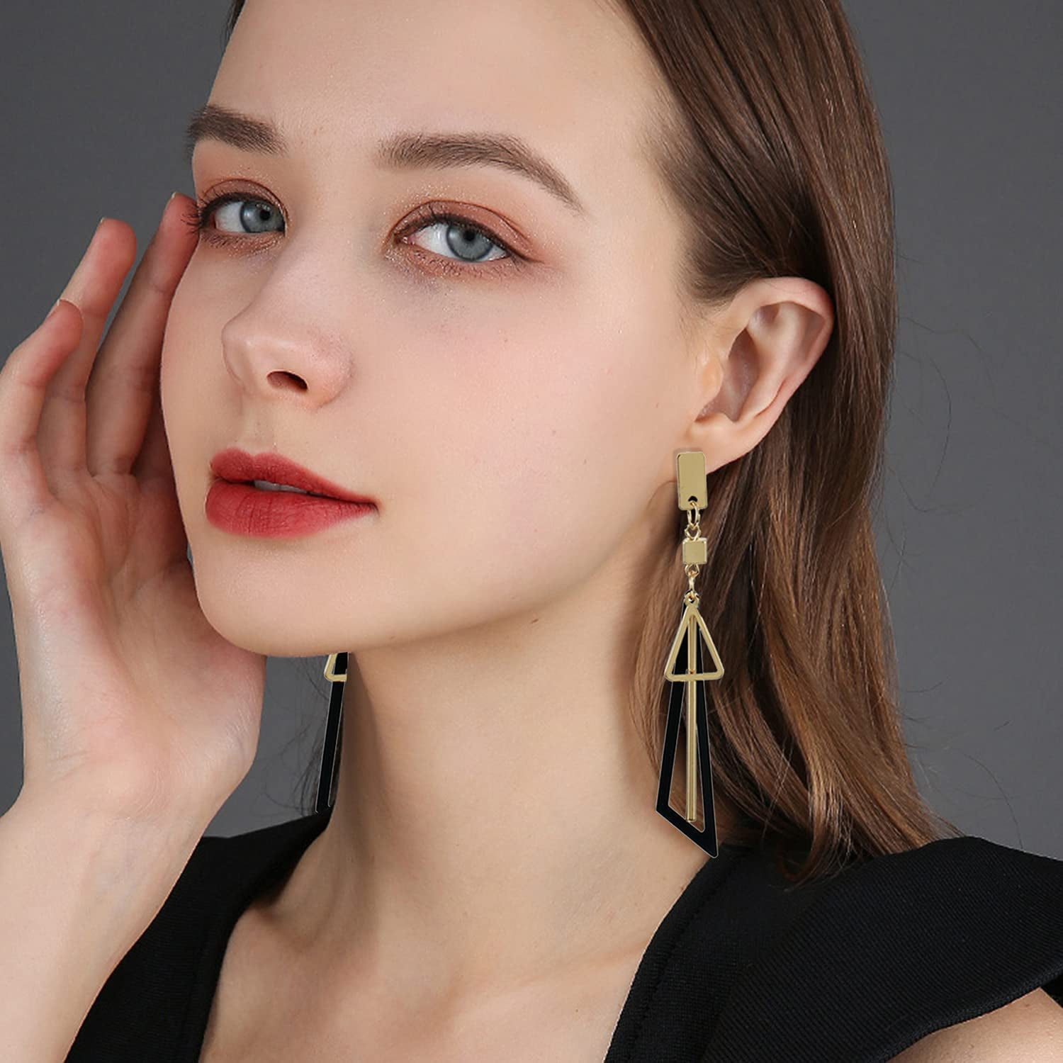 Fashion Simple Metal Triangle Dangle Earrings Vintage multilayer Geometric Dangle Drop Earrings Lightweight Statement Earrings for Women Girl