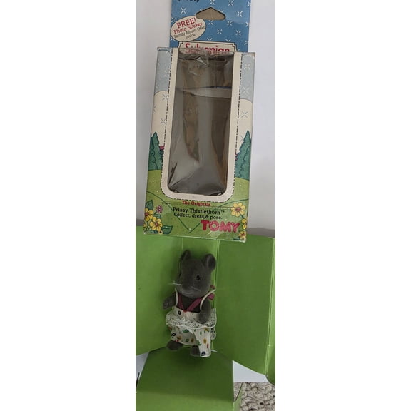 Sylvanian Families The Original Prissy Thistlethorn Figure Furry Forest Folk Figure (1985 Epoch) - A 2.5 Inches Figure #2864