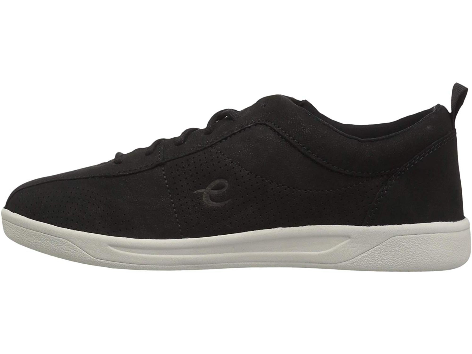 easy casual sneakers