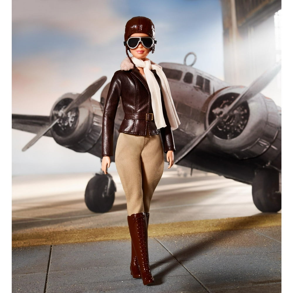 Barbie FJH64 Collector Inspiring Women Series Amelia Earhart Doll ...