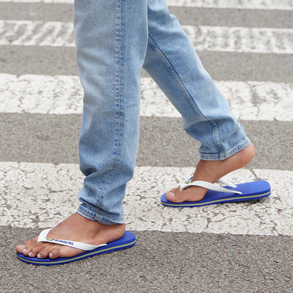 Havaianas Unisex Flip-Flops - Classic Brazilian Design, Non-Slip Sole, PVC & Rubber, Comfortable Everyday Wear