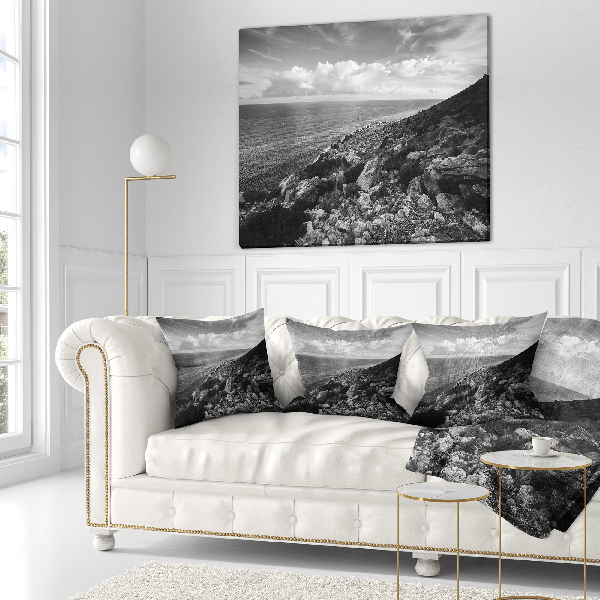 Designart Sunrise over Sicily Black and White - Beach Photo Throw Pillow - 16x16