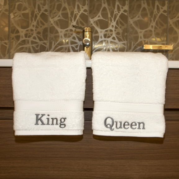 Authentic Hotel and Spa Embroidered 'King' and 'Queen' Turkish Cotton Hand Towel (Set of 2)