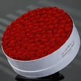 thumbnail image 2 of Rosas preservadas Perfectione Roses, 100 unidades, caja de terciopelo, color rojo, 2 of 7