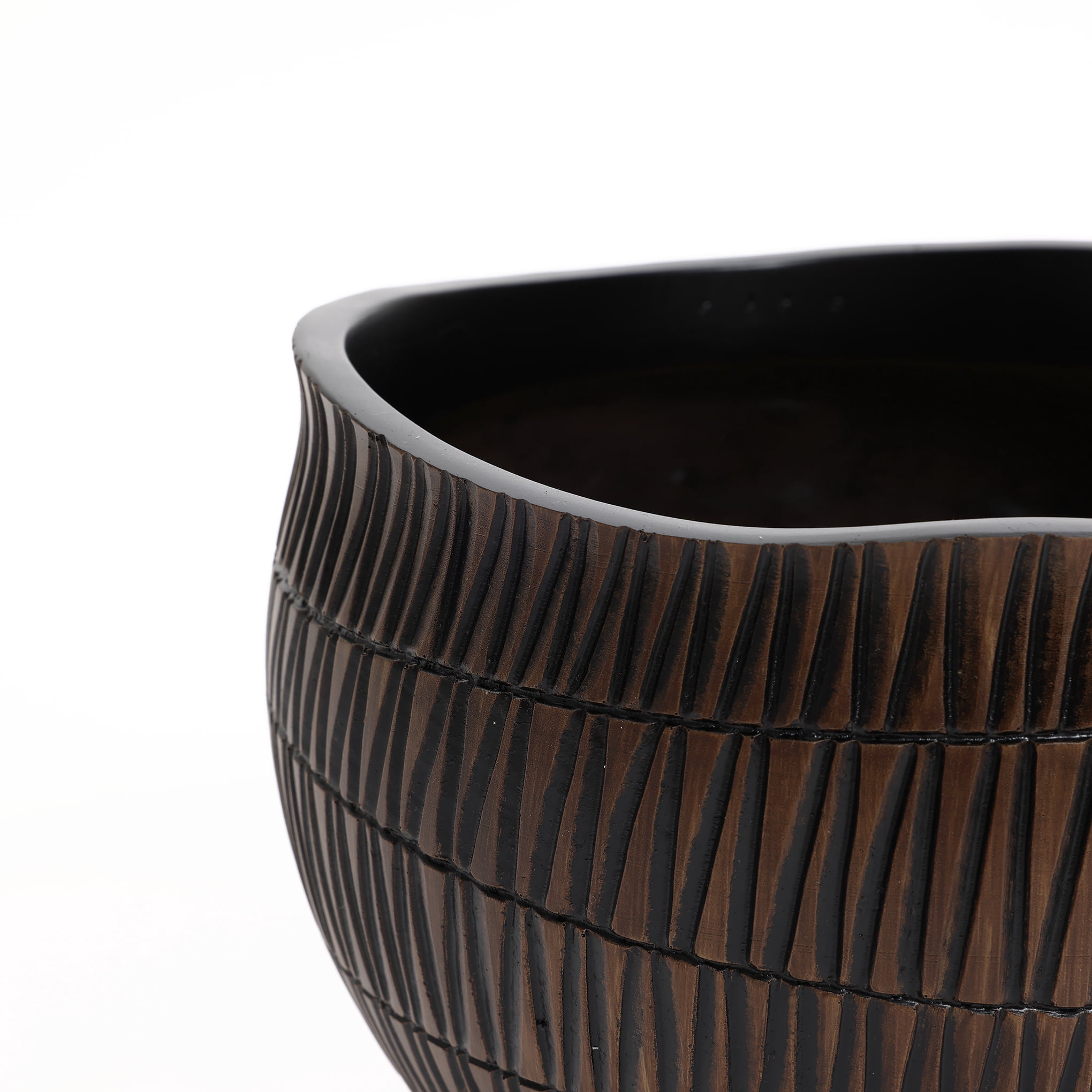 LuxenHome Brown with Black V-Pattern Polyresin 10-Inch Round Planter