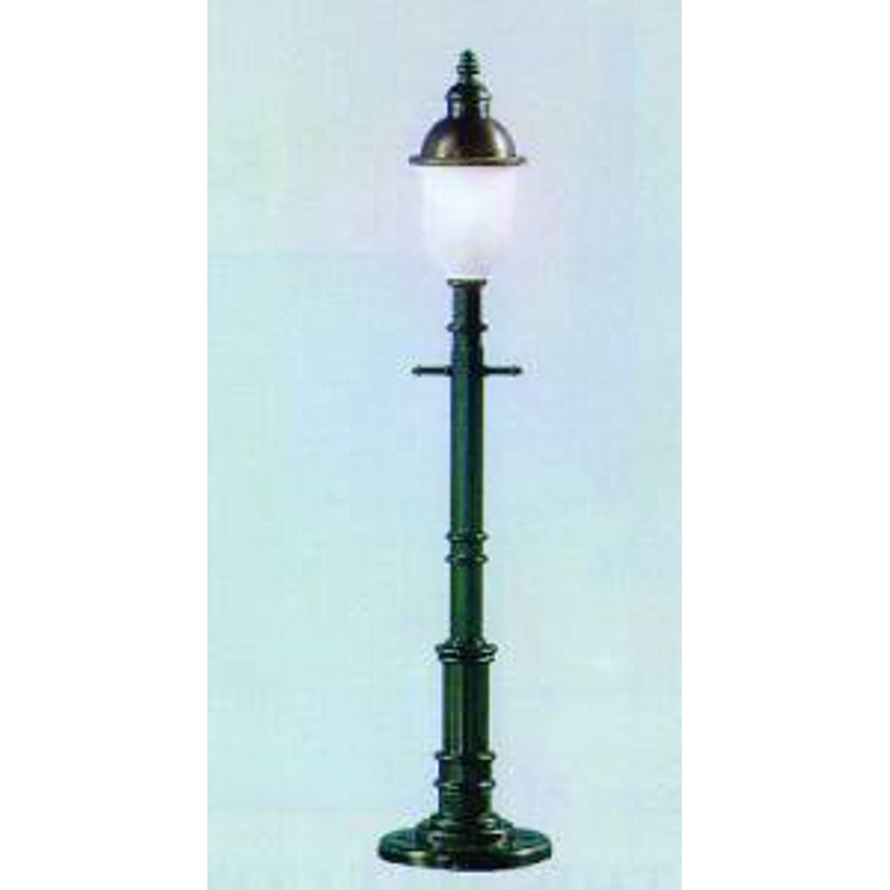 6080 Old Fashioned Lamp Post Round Green Frosted (3)