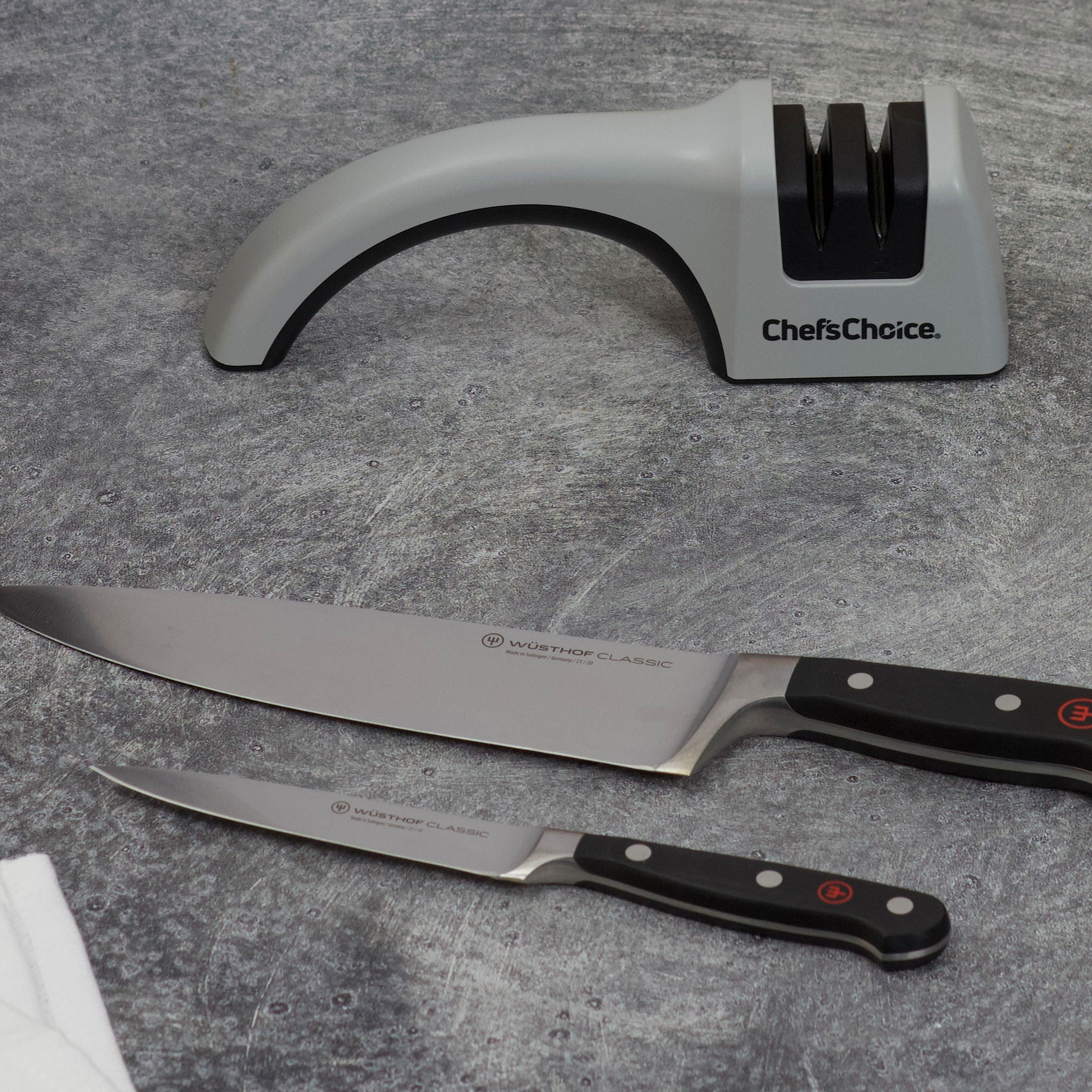 Chef'sChoice Model 445 Diamond Hone 2-Stage Manual Knife Sharpener for Straight Edge Knifes, in Silver (4450105)