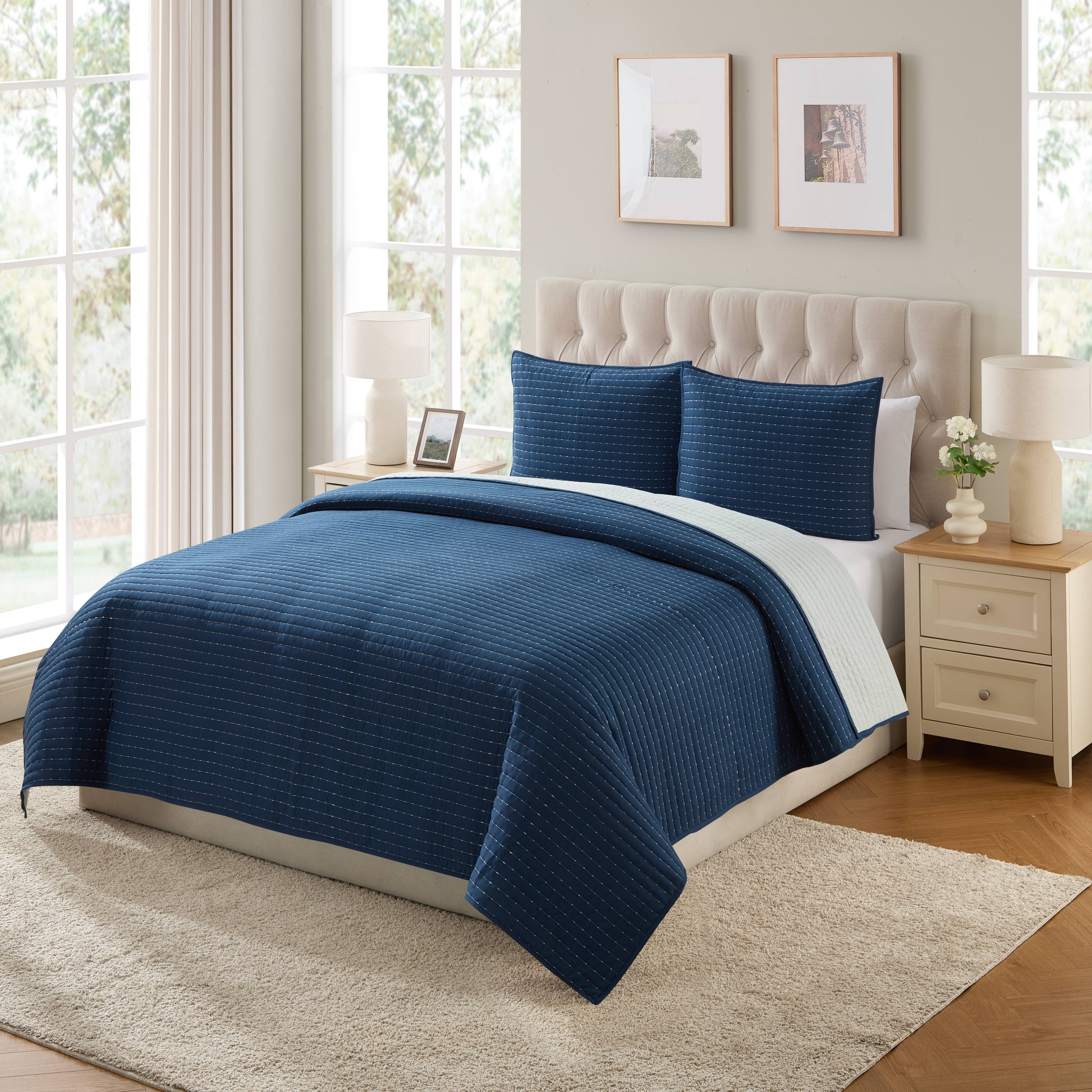 VCNY Home Embroidered 3-Piece Blue Pick Stitch Microfiber Quilt Set, King