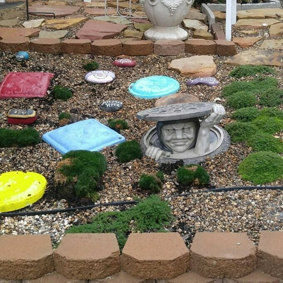 Garden Statue Decoration Under Residents - Desktop Ornament - Plastic Decorative Statues