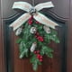 thumbnail image 4 of Matsuzay Saludo Guirnalda de Navidad Árbol de Navidad Puerta Ventana Bolas rojas Guirnaldas Luces de cadena Corbatín alimentado por Kits de decoración para fiestas, 4 of 6