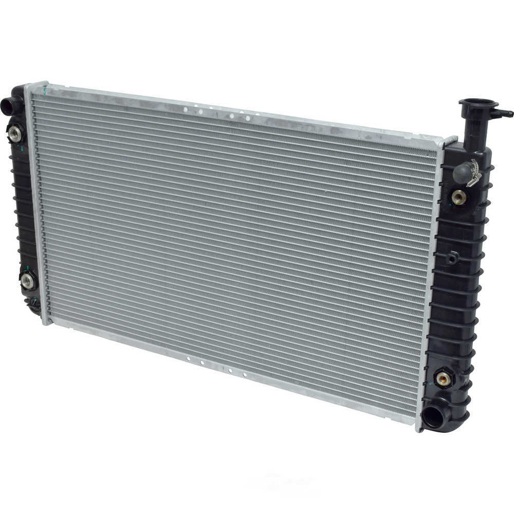 Uac Ra 2042C Radiator, 1 Pack Fits select: 2002 CHEVROLET EXPRESS G3500, 2001 CHEVROLET EXPRESS CUTAWAY