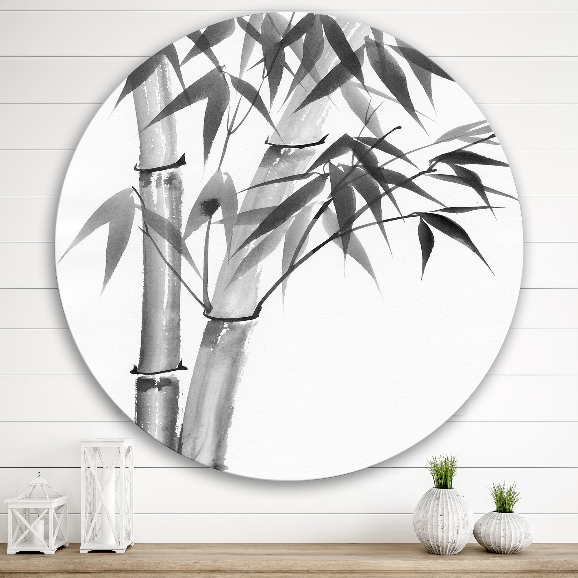 Designart 'Vintage Black and White Bamboo' Traditional Circle Metal Wall Art 29x29 - Disc of 29