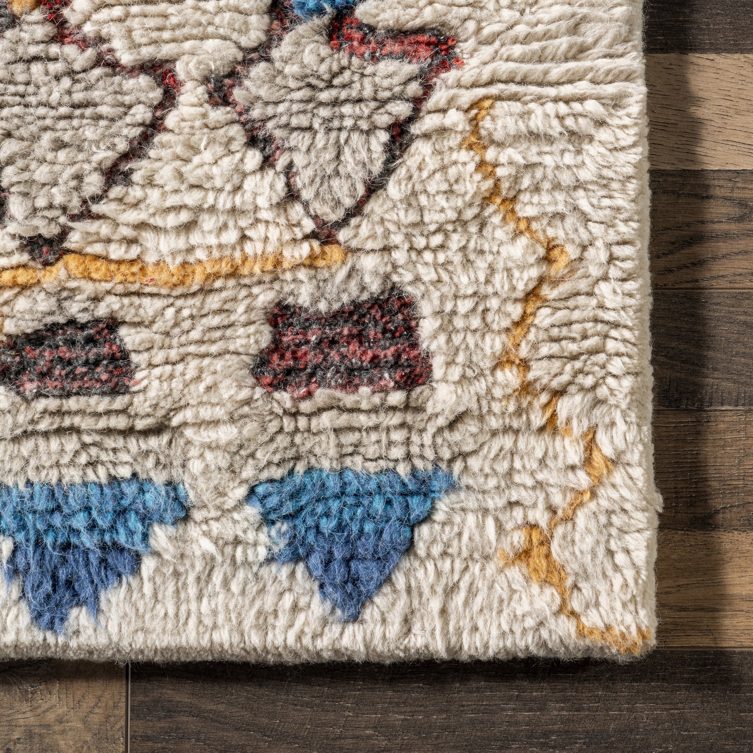 nuLOOM Hand Tufted Moroccan Helaine Shaggy Area Rug, 2' 6" x 8', Multi