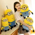 thumbnail image 3 of Figuras de acción de Minions de 30-65cm, personajes de películas, juguetes de peluche amarillos, Bob Stuart en pantalones vaqueros, muñecos de peluche, pasatiempos, regalo de Navidad para niños, 3 of 5