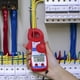 thumbnail image 5 of Amp Clamp Meter 0.7M Probador de voltaje de cable para medición de voltaje (rojo), 5 of 9