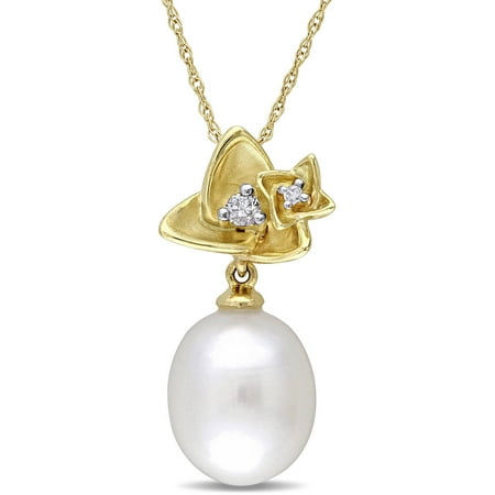 Miabella 10-10.5mm White Cultured Freshwater Pearl and Diamond-Accent 10kt Yellow Gold Flower Pendant, 17