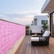 thumbnail image 1 of Seto de Flores Artificiales con Enrejado de Hiedra | Panel de Privacidad de Plástico Blanco y Rosa de 50 X 100 Cm | Divisor de Pared Duradero y Resistente Al Viento para Exteriores, Jardín, Balcón, P, 1 of 6