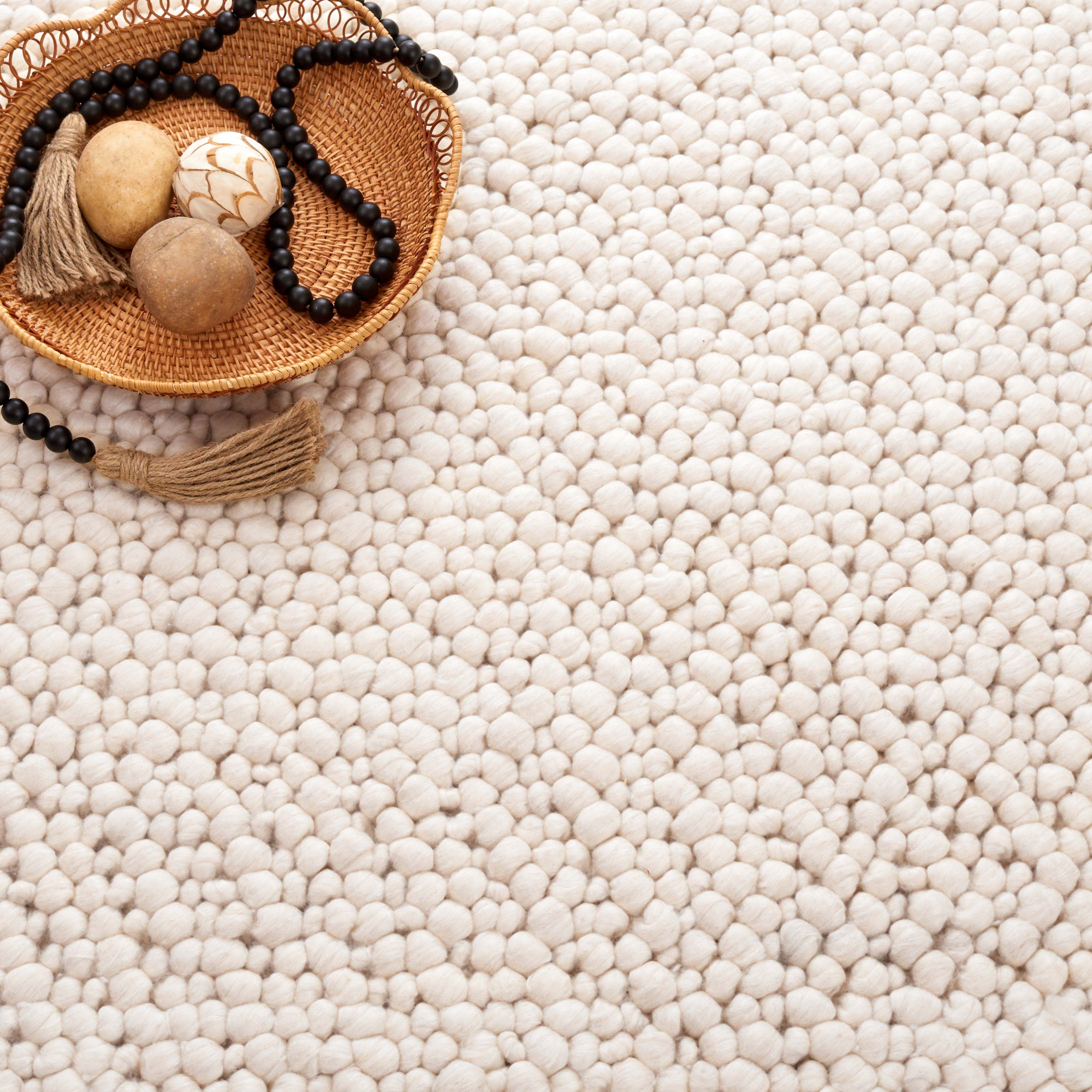 SAFAVIEH Natura Joey Solid Area Rug, Ivory, 5' x 8'