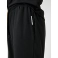 thumbnail image 5 of Basic Sport Shorts Drawstring Pocket Detailed, 5 of 6
