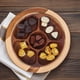 thumbnail image 5 of Bandeja de madera de acacia para aperitivos, redonda, dividida, con 5 compartimentos, ideal para quesos, postres, frutas y verduras., 5 of 6