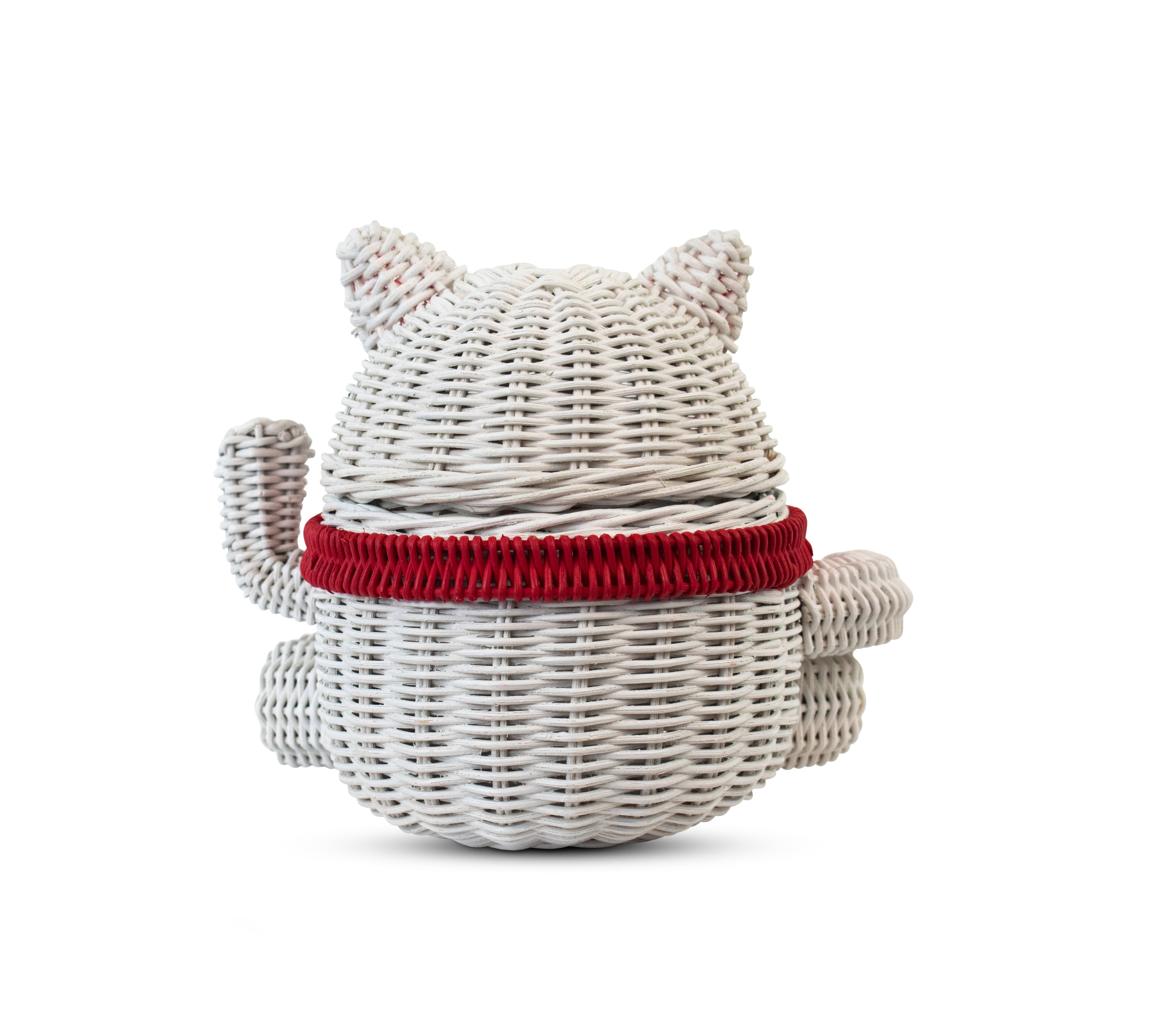 G6 Collection Lucky Cat Rattan Storage Basket with Lid Decorative Bin Home Decor Hand Woven Shelf Organizer Cute Handmade Handcrafted Gift Art Artwork Wicker Kitten