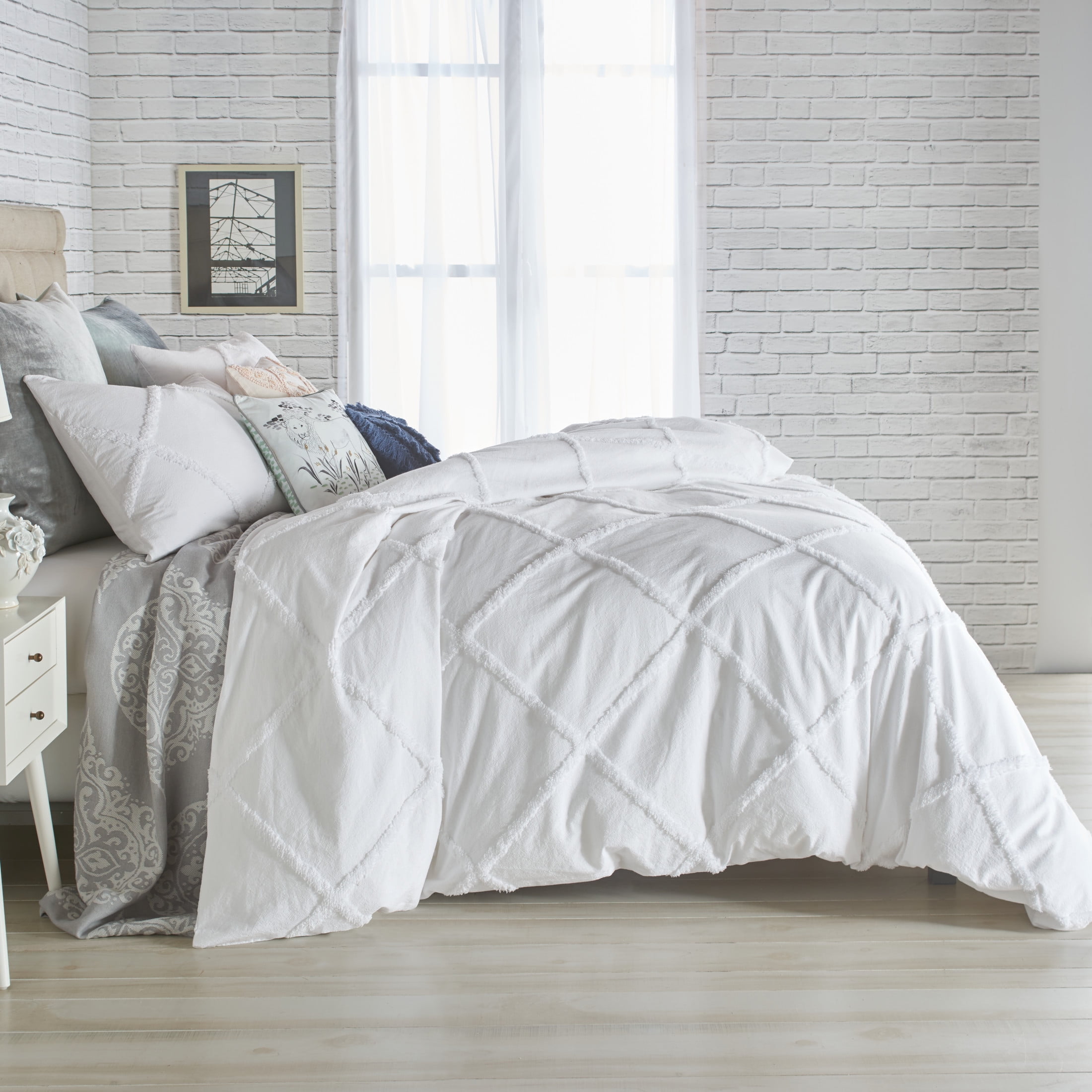 Peri Home Chenille Lattice 3 Piece Full/Queen Comforter Set, White, Cotton, Chenille Tufted, Adult
